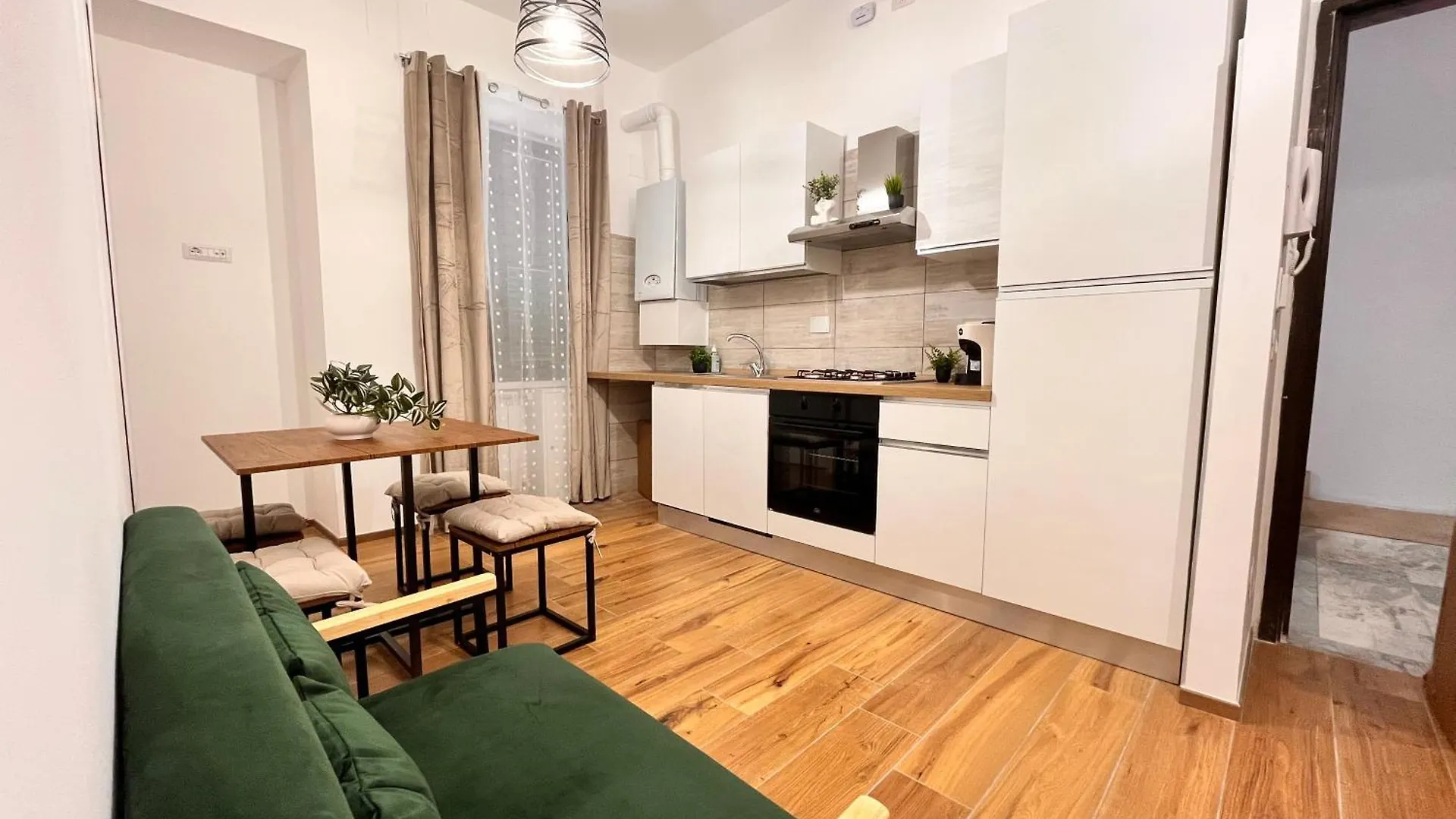 Apartment Roma Centocelle II - Cozy Design Wi-Fi & Ac